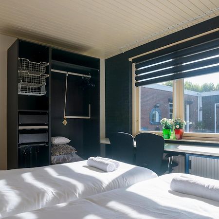 Xxl House With Free Parking & 3 Bedrooms Tilburg Exterior photo