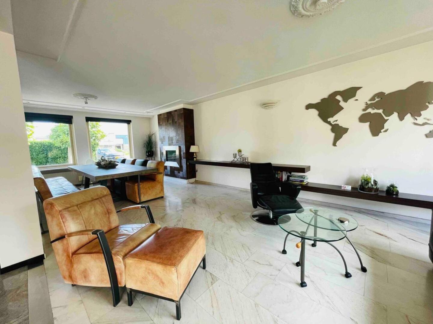 Xxl House With Free Parking & 3 Bedrooms Tilburg Exterior photo
