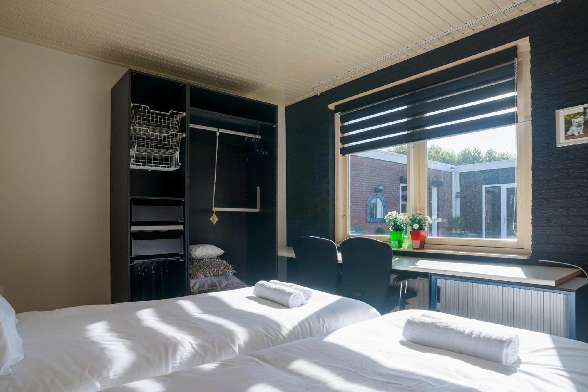 Xxl House With Free Parking & 3 Bedrooms Tilburg Exterior photo